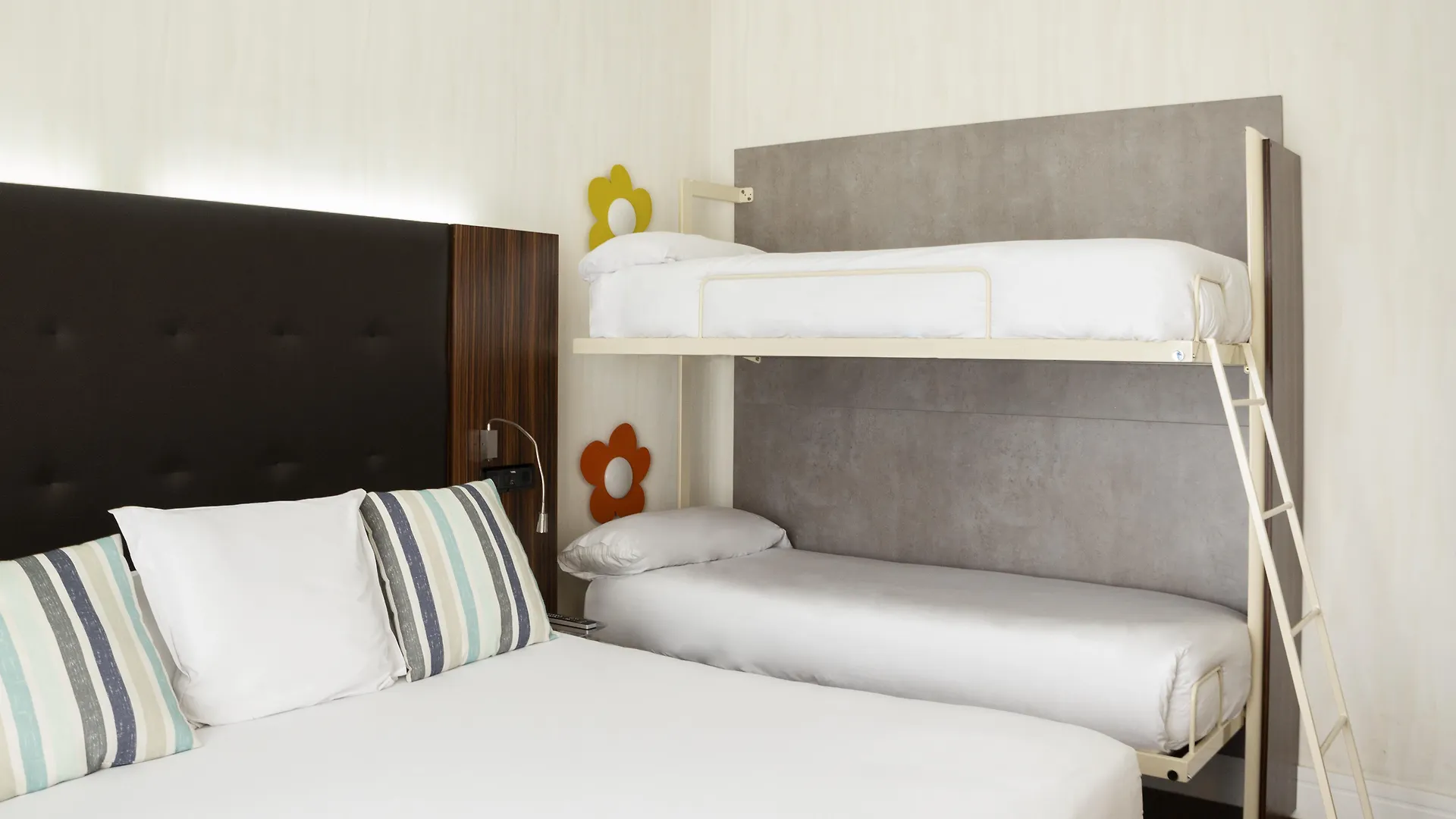Hotel Petit Palace Tamarises Getxo