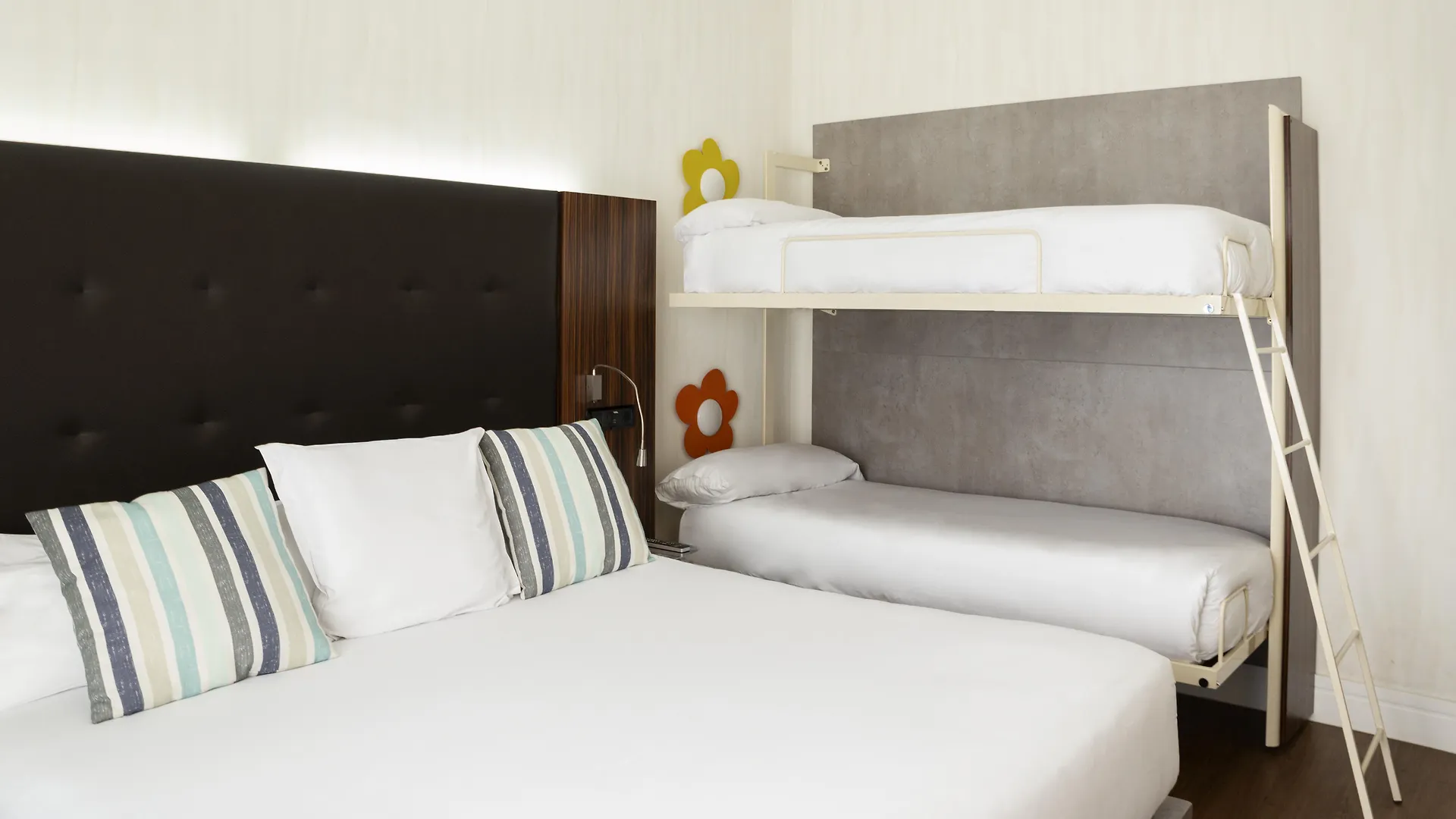Hotel Petit Palace Tamarises Getxo